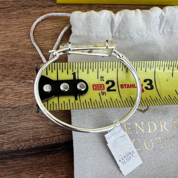 NWT Kendra Scott Collins Cuff - Picture 8 of 17